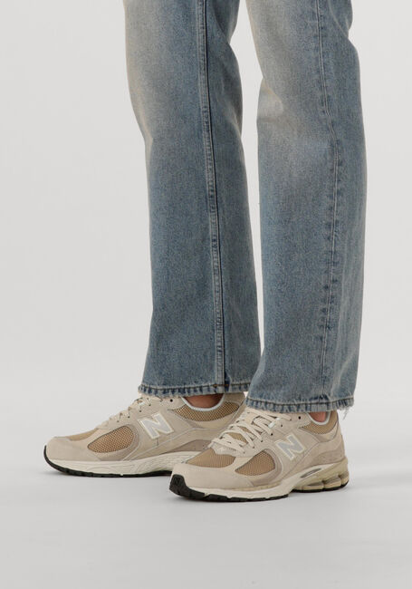 Beige NEW BALANCE Sneakers M2002R M - large