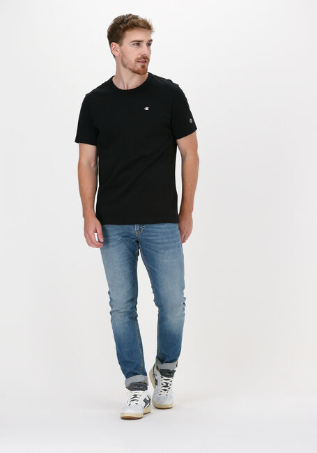 Zwarte CHAMPION T-shirt SMALL C LOGO T-SHIRT - large