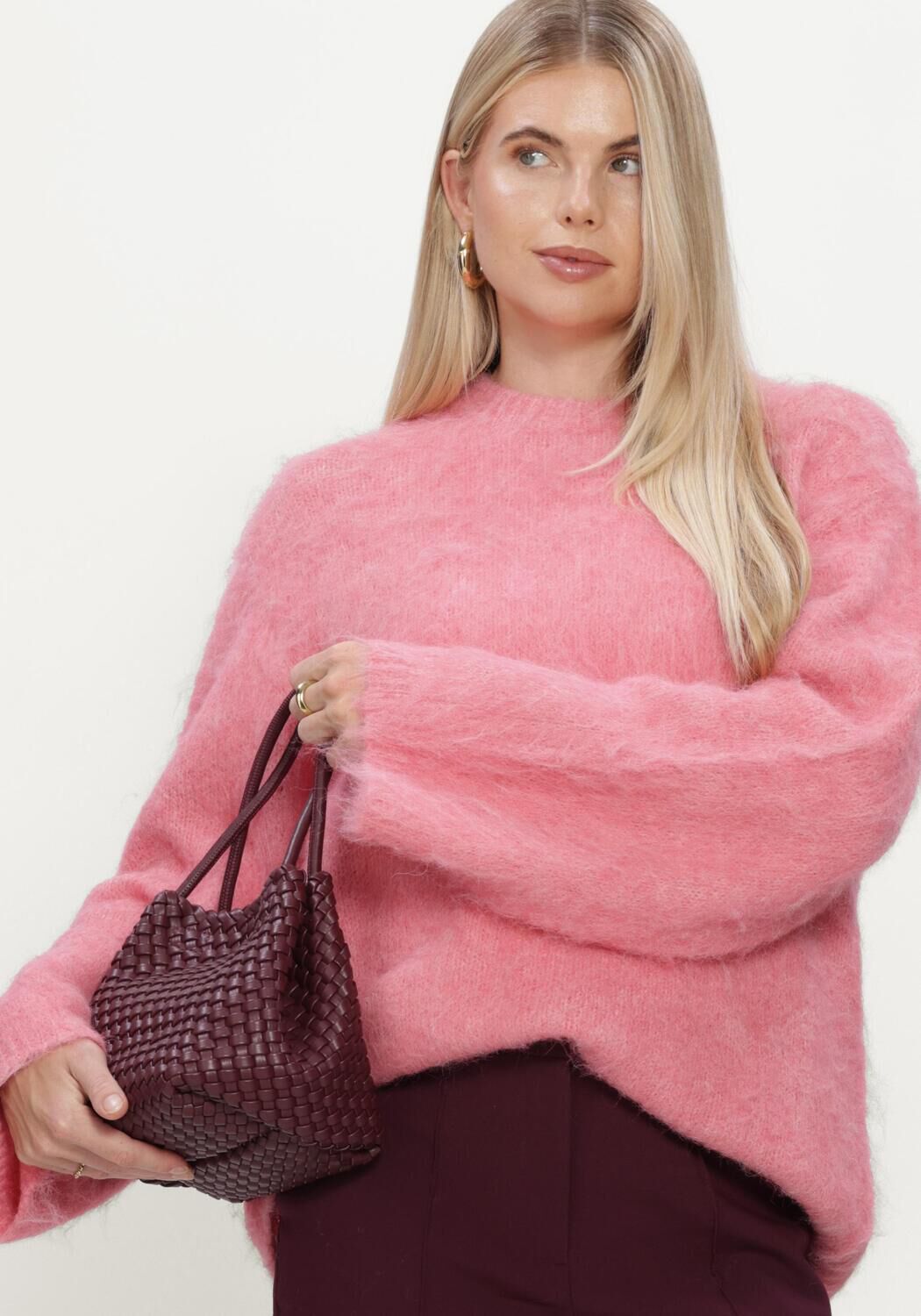 NOTRE-V Pull NV-INSA en rose - large