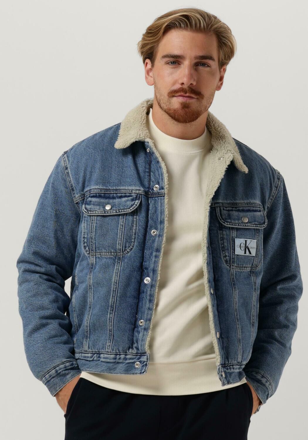 Blauwe CALVIN KLEIN Spijkerjas REGULAR 90S SHERPA DENIM JACKET Omoda