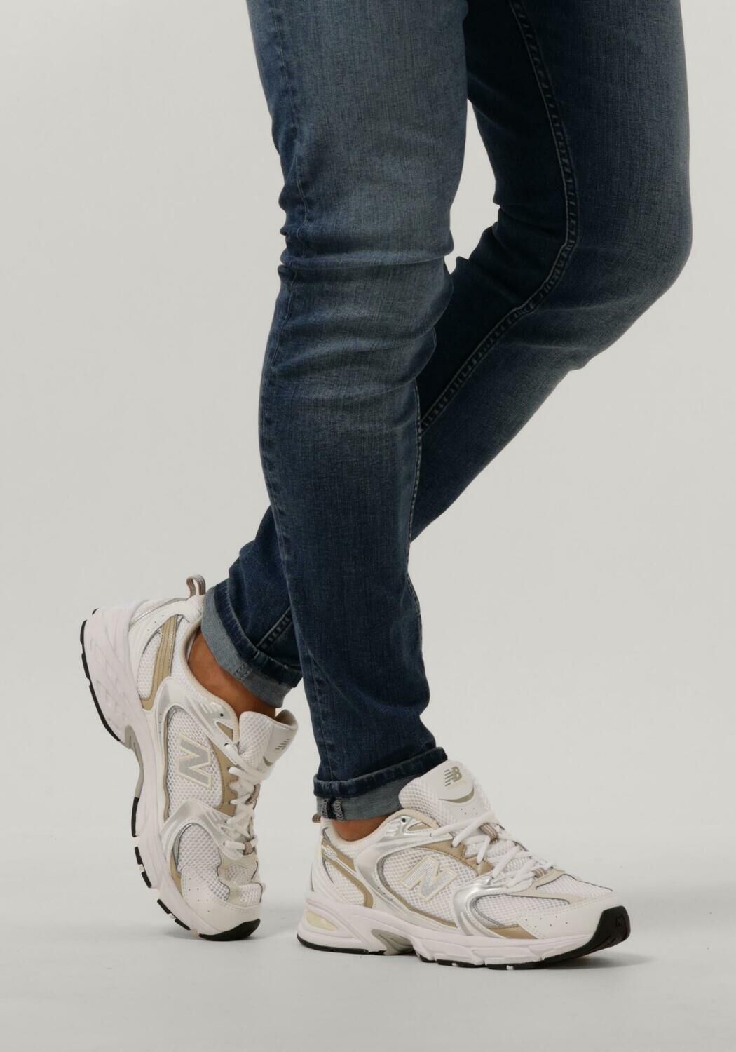 NEW BALANCE Baskets basses MR530 M en blanc - large