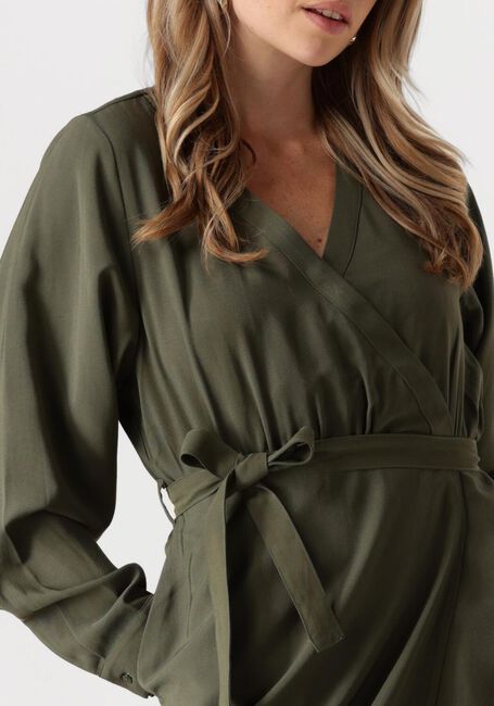 ANOTHER LABEL Mini robe CLAUDIA DRESS LS en vert - large