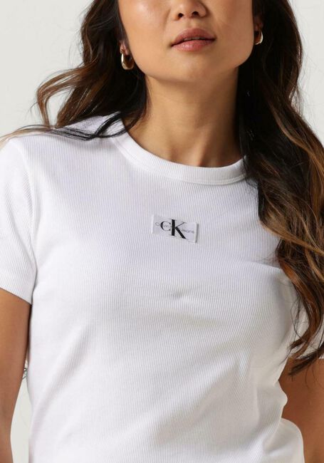 CALVIN KLEIN T-shirt WOVEN LABEL RIB REGULAR TEE en blanc - large