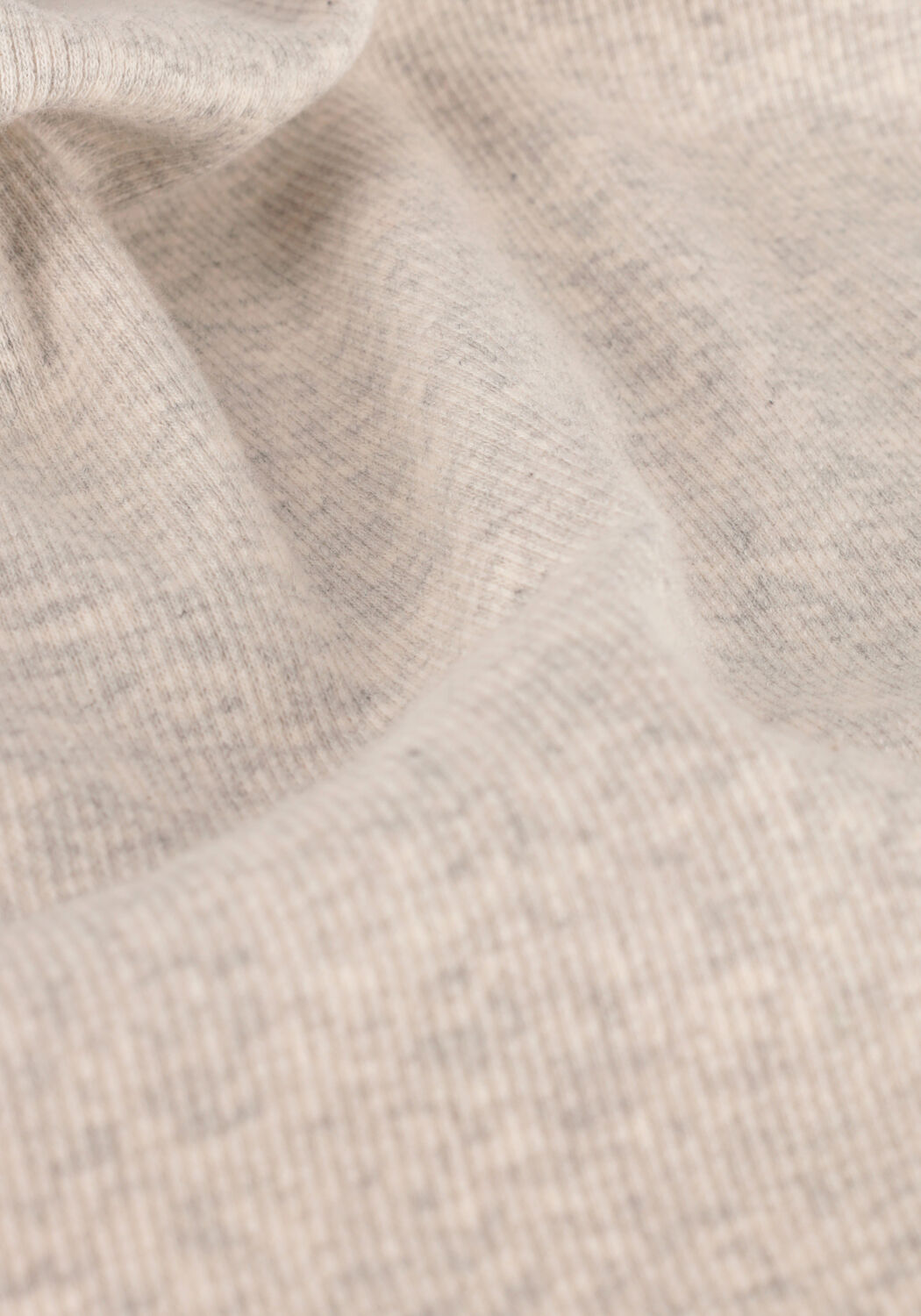 KNIT-TED Haut ELLA en gris - large