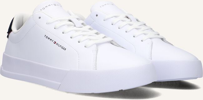 Witte TOMMY HILFIGER Sneakers COURT ESSENTIAL Witte TOMMY HILFIGER Sneakers COURT ESSENTIAL - large