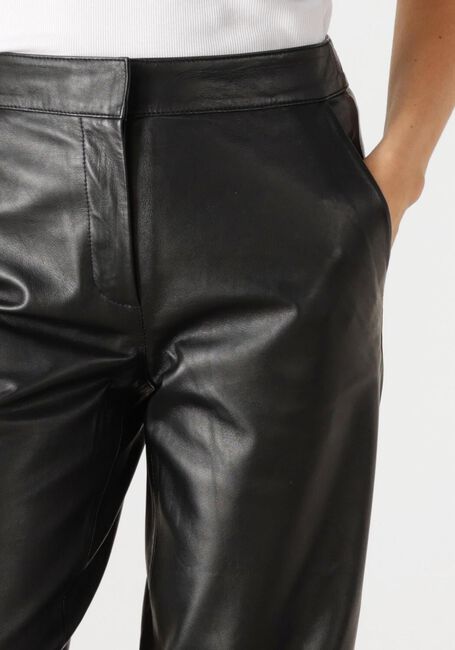 Zwarte Y.A.S. Pantalon YASLINE HMW LEATHER PANT - large