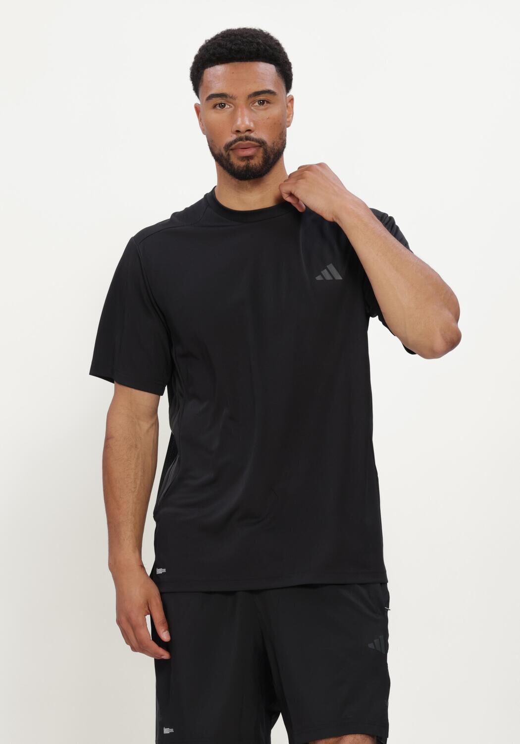 ADIDAS TECHESS 3S TEE Polos & T-Shirts en noir - large