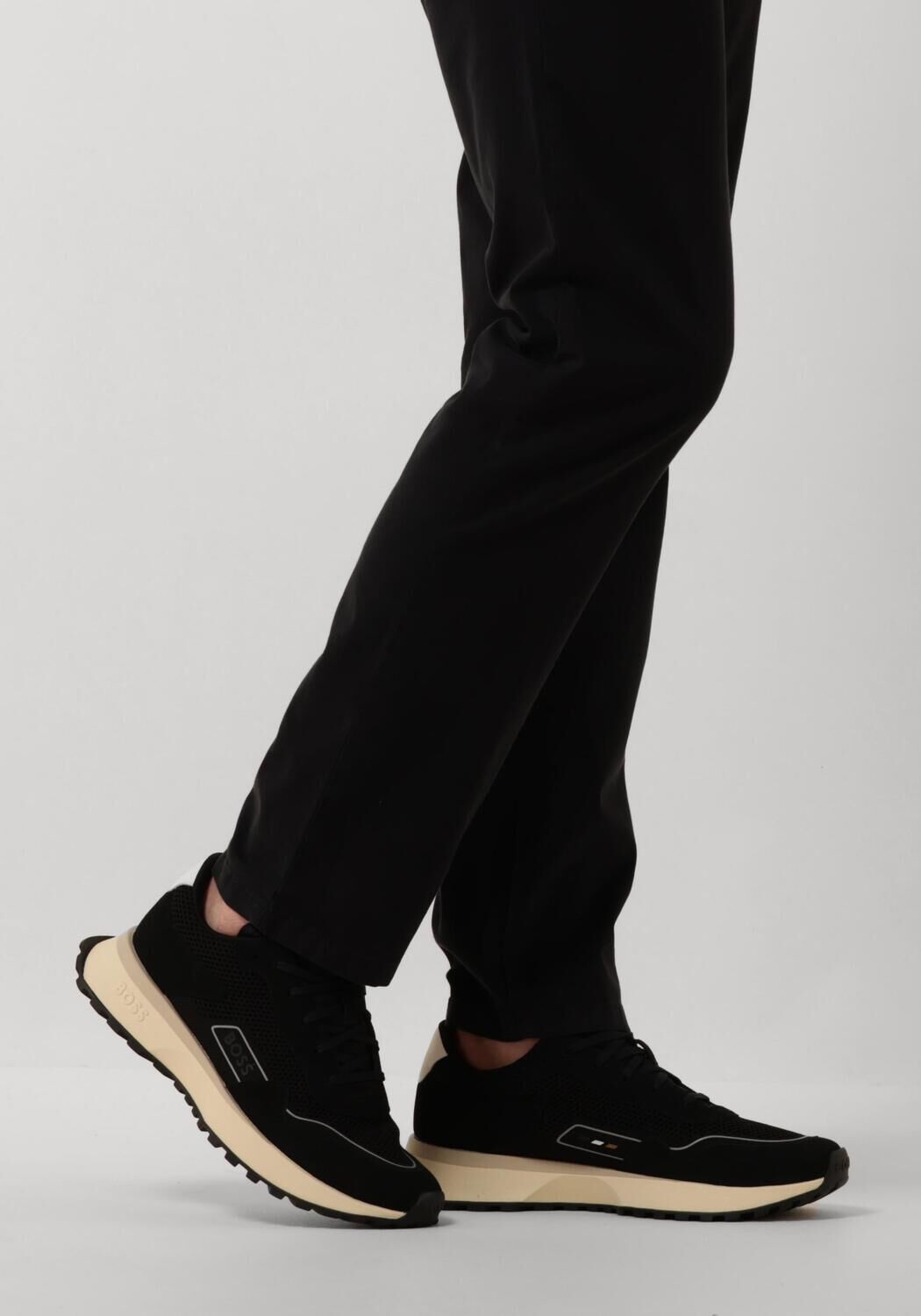 BOSS Baskets basses JONAH_RUNN en noir - large