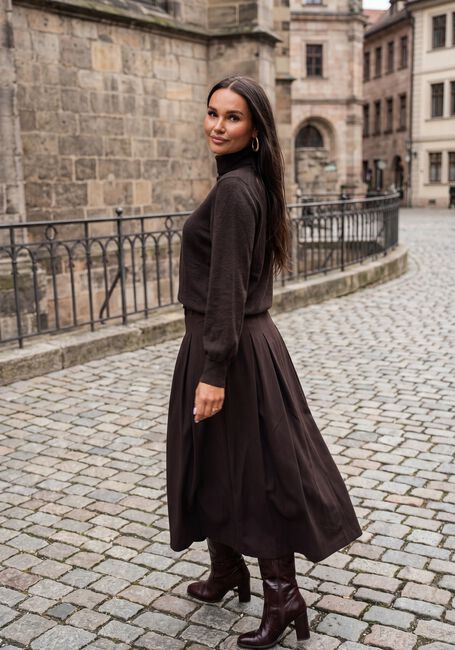 CO'COUTURE Jupe maxi ALINICC ANYA PLEAT SKIRT en marron - large