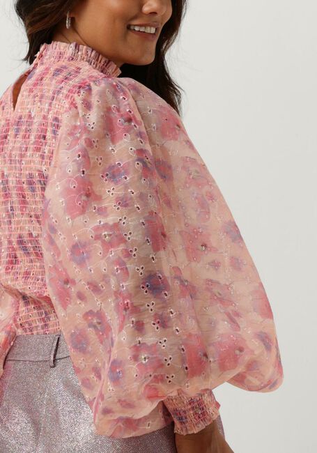 BRUUNS BAZAAR HYSSOP SILKE BLOUSE Blouses en rose - large