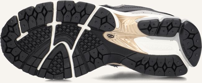 Zwarte NEW BALANCE Sneakers M2002 D Zwarte NEW BALANCE Sneakers M2002 D - large