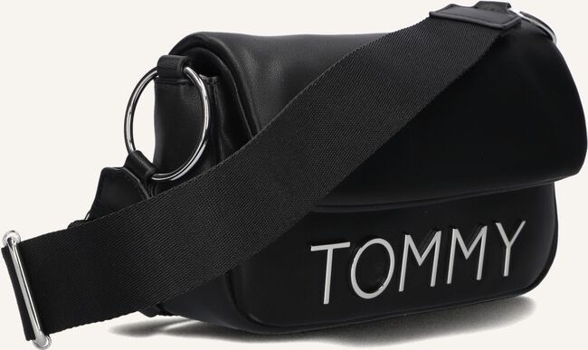 Zwarte TOMMY HILFIGER Schoudertas TJW BOLD ELONGATED FLAP CROSS Zwarte TOMMY HILFIGER Schoudertas TJW BOLD ELONGATED FLAP CROSS - large