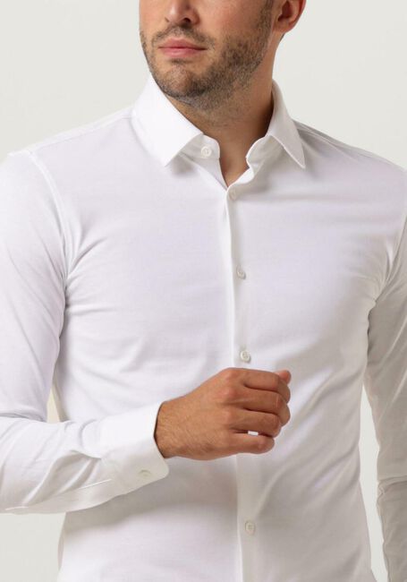 BOSS BLACK Chemise classique P-HANK-S-KENT-C1-222 en blanc - large