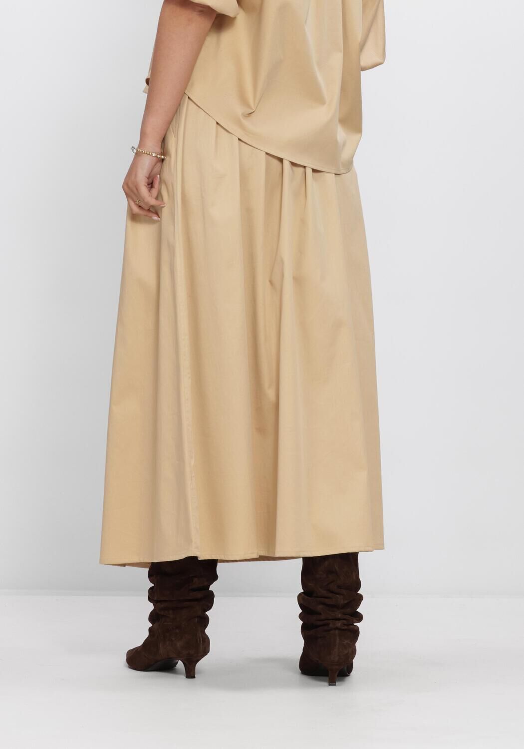 Beige AMAYA AMSTERDAM Broeken/jumpsuits SUTTON SKIRT - large