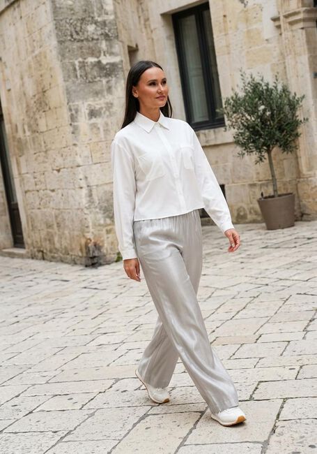 Witte AIMEE THE LABEL  LOUEN BLOUSE - large