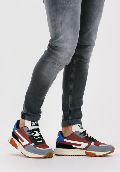 Beige DIESEL Sneakers S-TYCHE LL - large