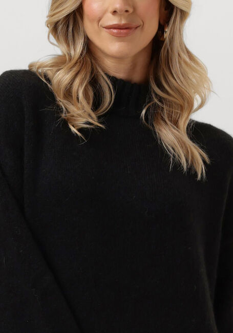 SOEURS DE PROVENCE Col roulé PALOMA SWEATER en noir - large