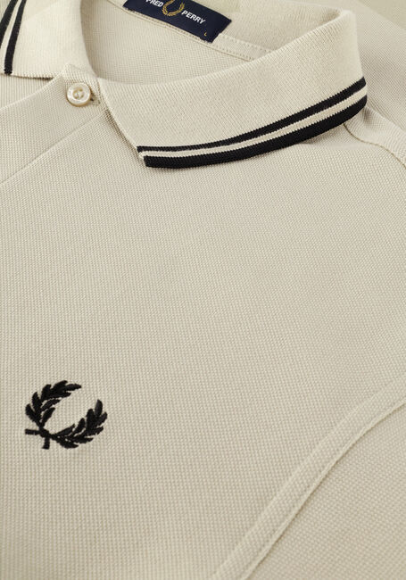 FRED PERRY Polo TWIN TIPPED FRED PERRY SHIRT Sable - large