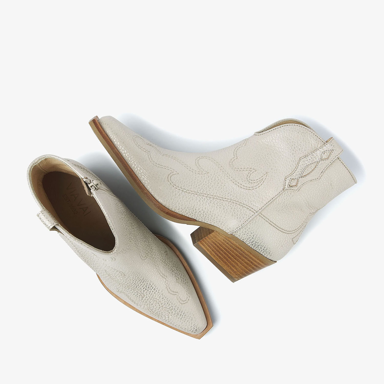 VIA VAI DO OLIVIA Bottines en beige - large