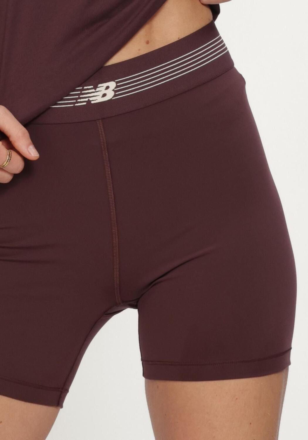 NEW BALANCE Cuissard AC FITTED SHORT 5" Bordeaux - large