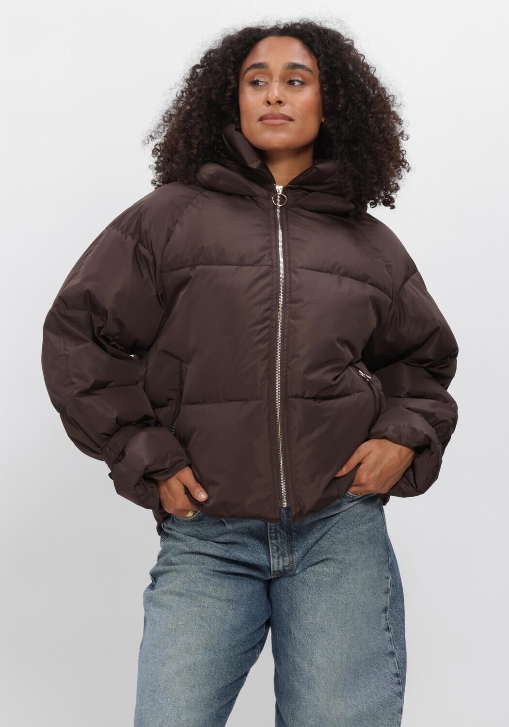 WITHBLACK Veste matelass&eacute; WBLKYLIE REAL DOWN JACKET en marron - large