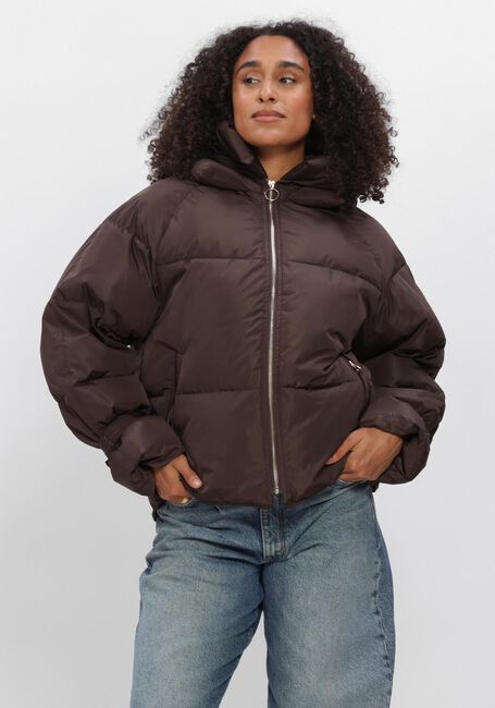 WITHBLACK Veste matelass&eacute; WBLKYLIE REAL DOWN JACKET en marron - large