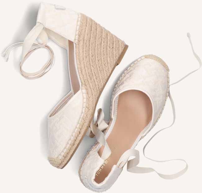 Witte TOMMY HILFIGER Espadrilles CLOSED TOE WEDGE MONOGRAM W Witte TOMMY HILFIGER Espadrilles CLOSED TOE WEDGE MONOGRAM W - large
