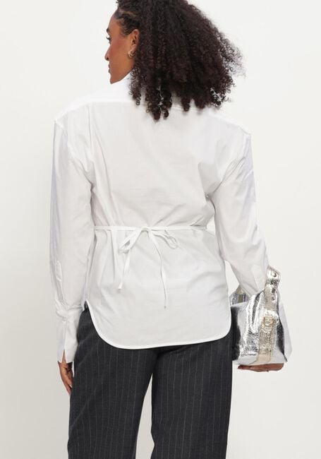 Witte ALIX THE LABEL  LADIES WOVEN FITTED BLOUSE - large