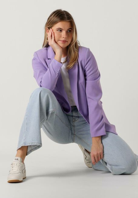 Witte LEVETE ROOM T-shirt NUMBIA 5 - large