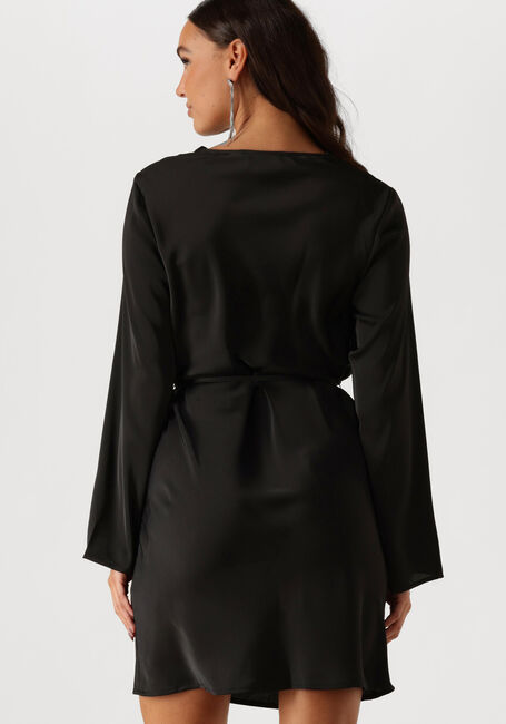 NEO NOIR Mini robe VEGA SOFT SATIN DRESS en noir - large
