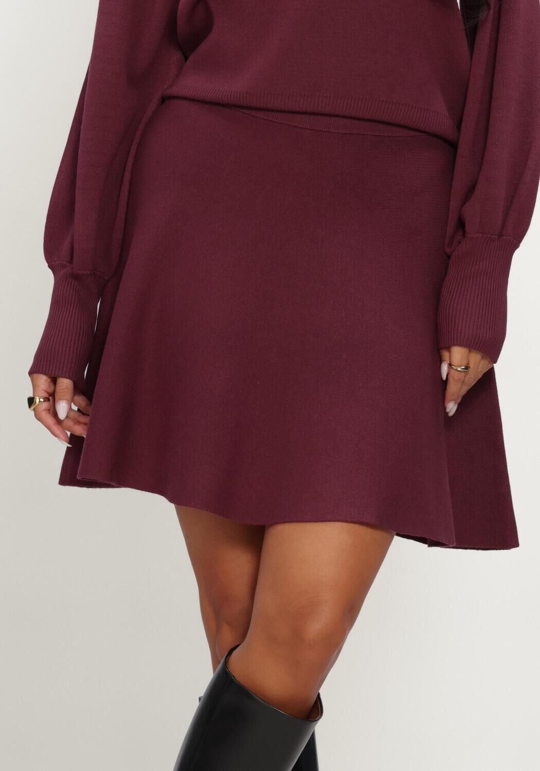 Bordeaux Y.A.S. Minirok YASFONNY HW KNIT SKIRT S. - large