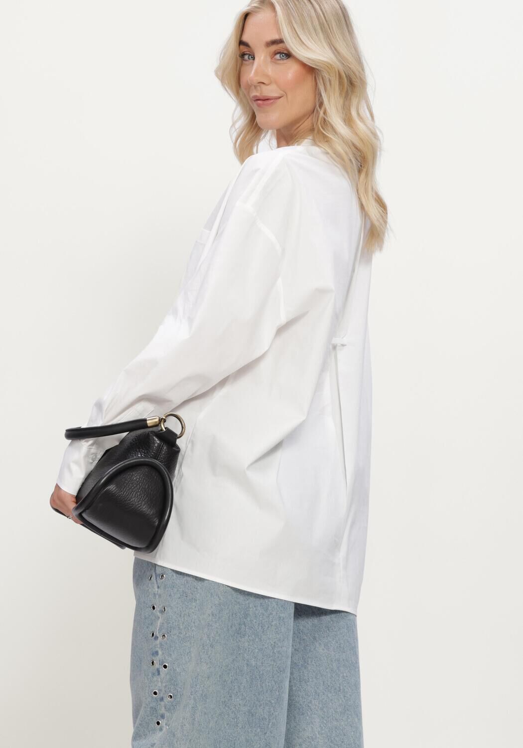 ALIX THE LABEL LADIES WOVEN OVERSIZED BLOUSE Blouses en blanc - large