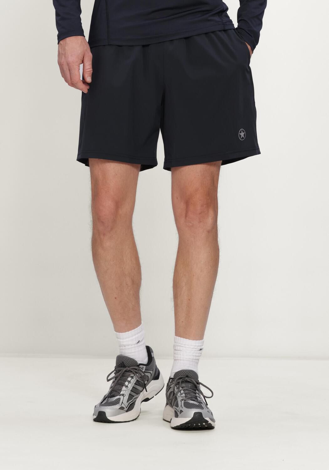 Donkerblauwe AIRFORCE Broeken/jumpsuits COLE SPORT SHORT - large