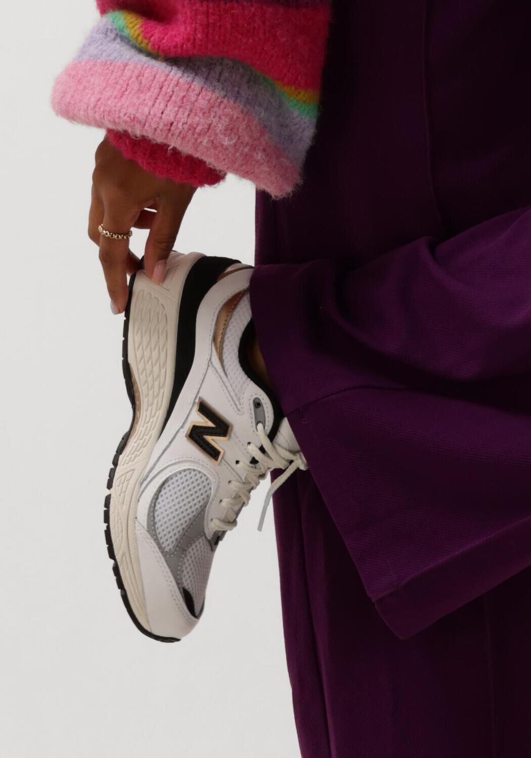 NEW BALANCE Baskets basses M2002 D en blanc - large