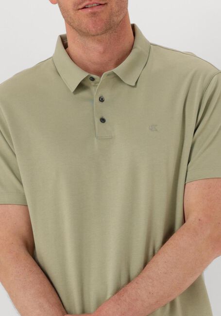 CALVIN KLEIN Polo SS SUPIMA CHEST EMB en vert - large