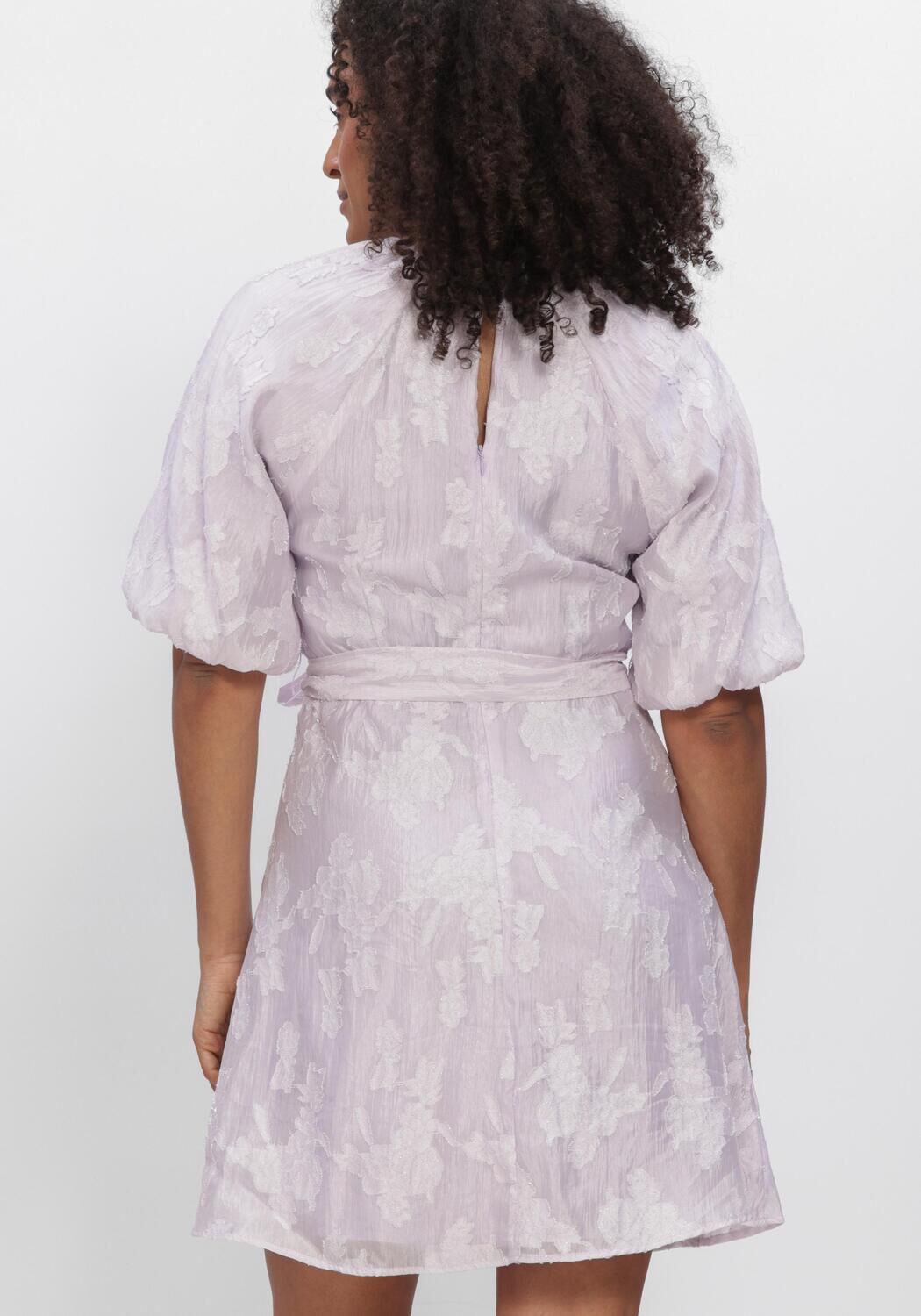 FREEBIRD F-WV-TRANS-JAQUARD-26-2 Robes Lilas - large