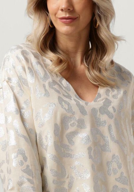 ALIX THE LABEL LADIES WOVEN LUREX ANIMAL BLOUSE Blouses en beige - large