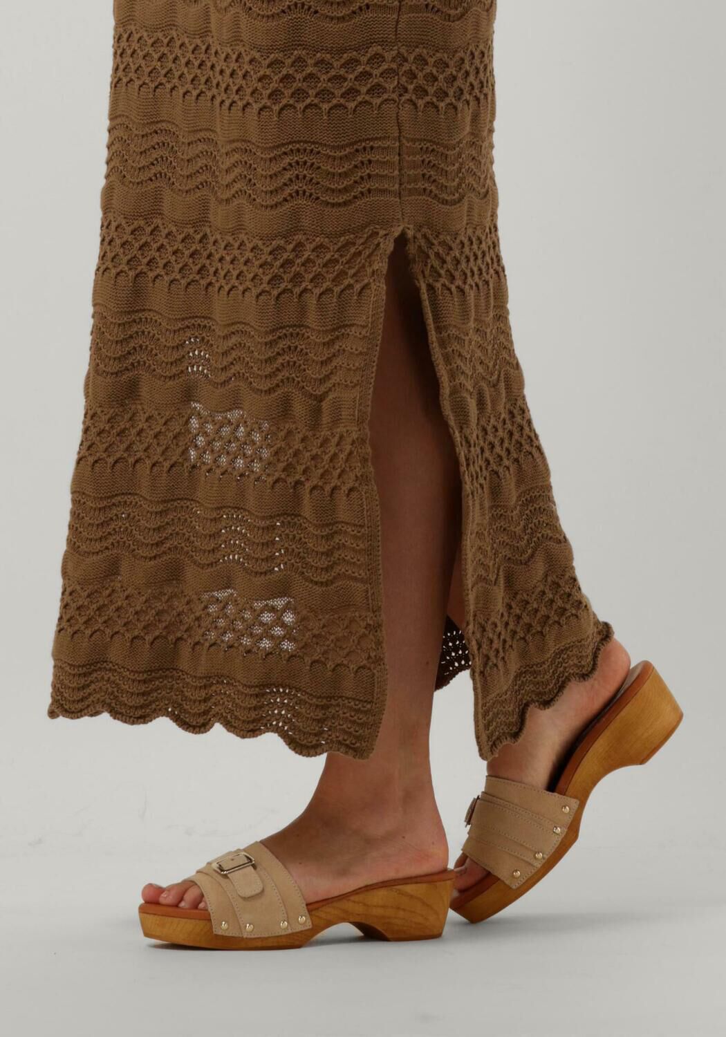RED-RAG Mules 79564 en beige - large