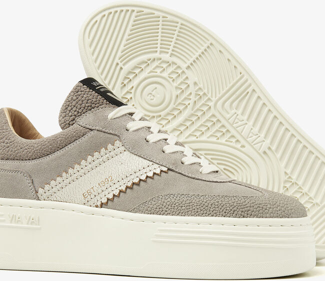 VIA VAI Baskets basses ISA ROMI en gris - large
