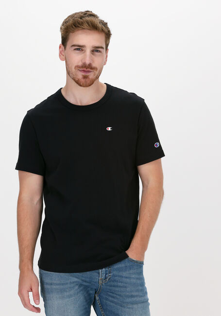 Zwarte CHAMPION T-shirt SMALL C LOGO T-SHIRT - large
