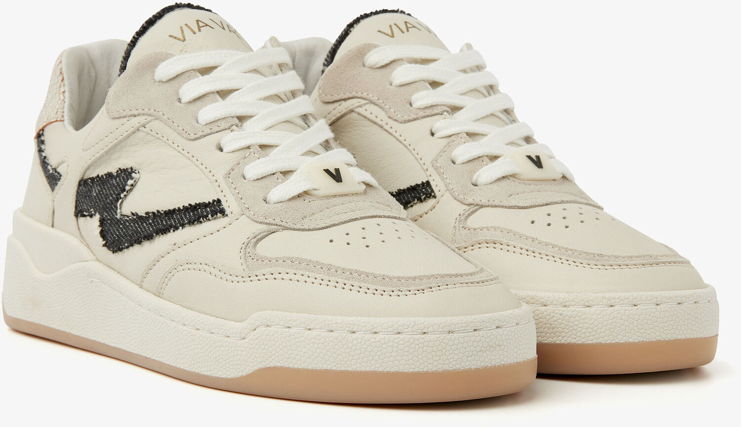 Beige VIA VAI Sneakers SAM LEVI Omoda