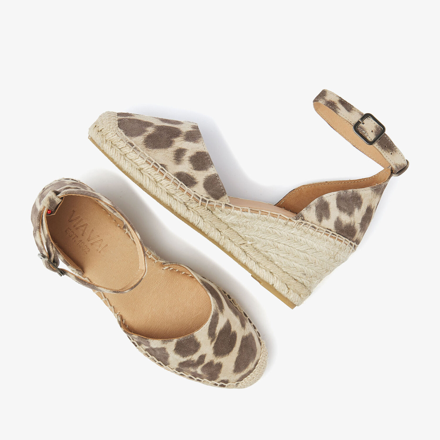 Bruine VIA VAI Sandalen FLORA BRAID - medium