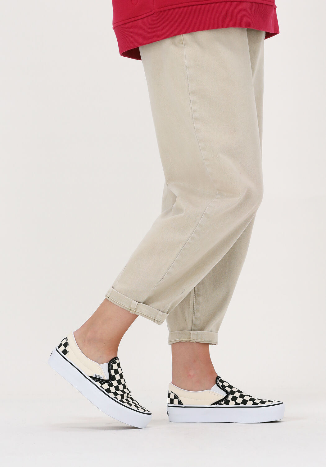 Beige VANS Lage sneakers UA CLASSIC SLIP ON WMN | Omoda