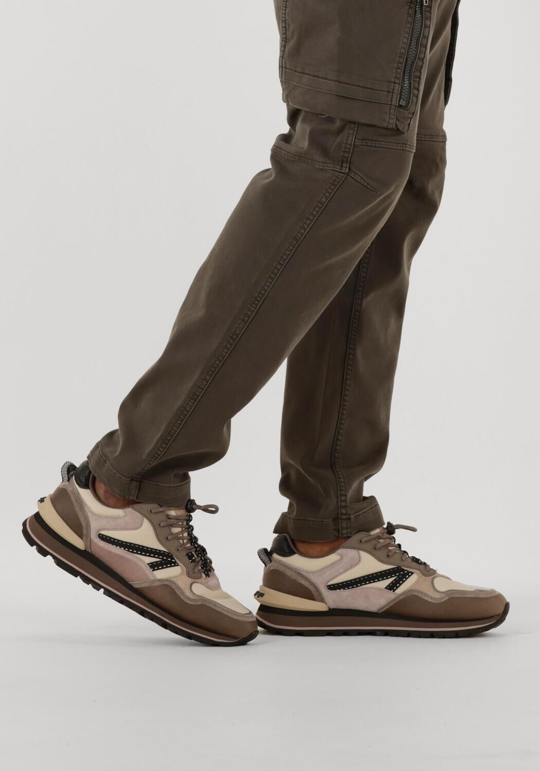 THE HOFF BRAND Baskets basses CITY OFF ROAD en gris - large