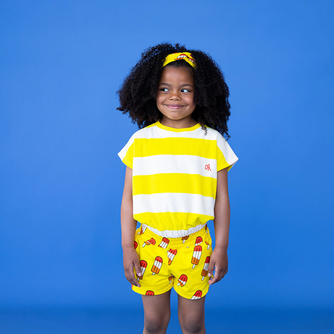 CARLIJNQ POPSICLE - SPORTY GIRLS SHORTS Pantalons en jaune - large