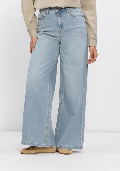 Lichtblauwe MY ESSENTIAL WARDROBE Jeans MWJESSIE 139 LOW-CROTCH X-WIDE - large
