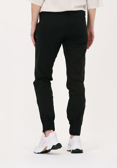 LEVETE ROOM Pantalon de jogging MARILYN 6 PANTS en noir - large