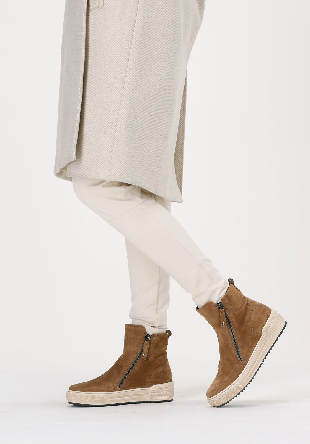 Cognac GABOR Sneakers 562.1 - large