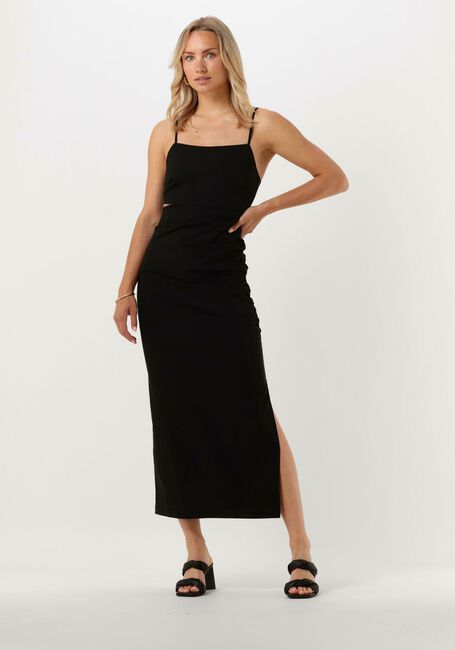 GESTUZ Robe midi BLINAGZ DRESS en noir - large