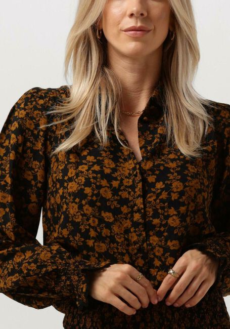 Y.A.S. YASTILERA LS SHIRT S. Blouses en noir - large